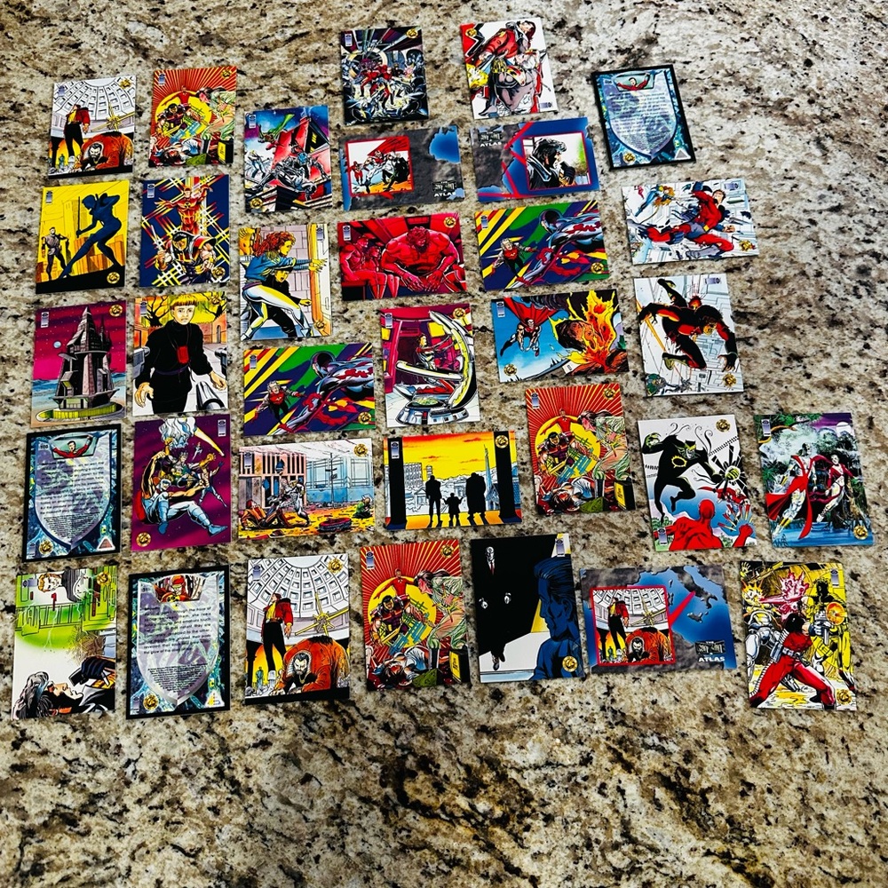 DC Comic Vibrant Vintage Comic Book Trading Cards Collection